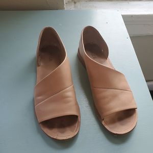 Vince d'orsay slip-ons
